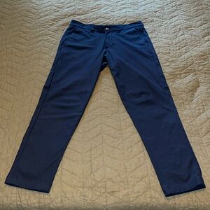 Lululemon Commission Pants - Slim - Navy